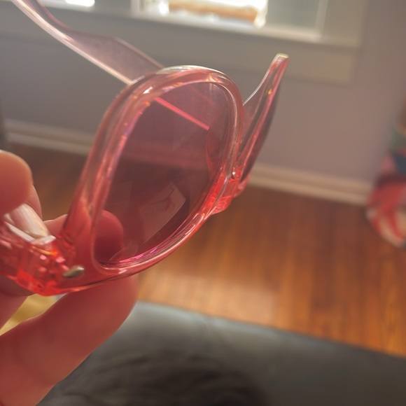 Rose Color Therapy Glasses - Picture 3 of 7